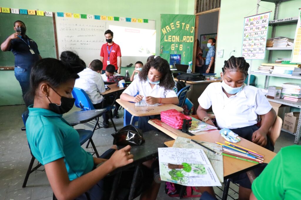 MIDES implementa el voluntariado infantil en escuelas públicas