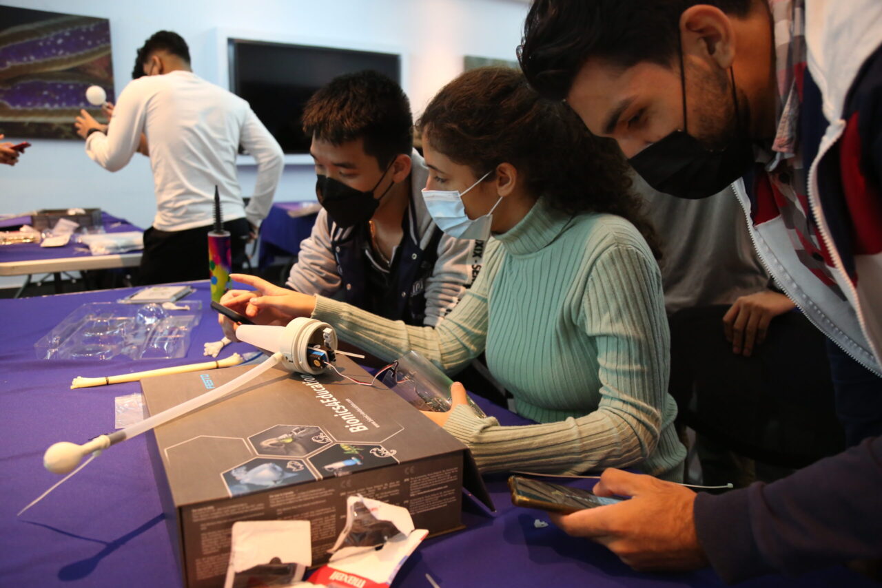  La Senacyt y Festo CO realizaron el taller de robótica