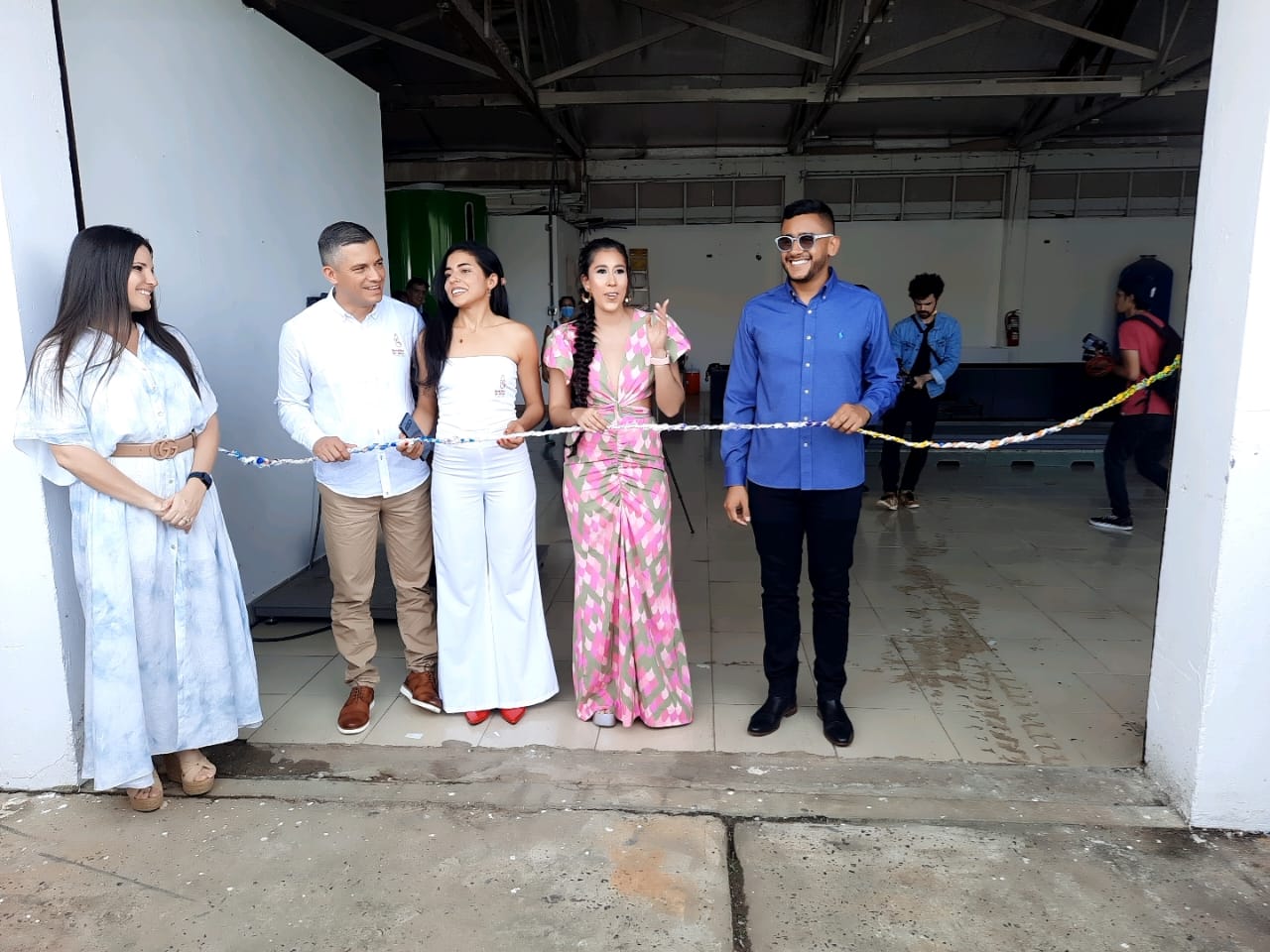  Fundación Botellas de Amor inaugura planta recicladora