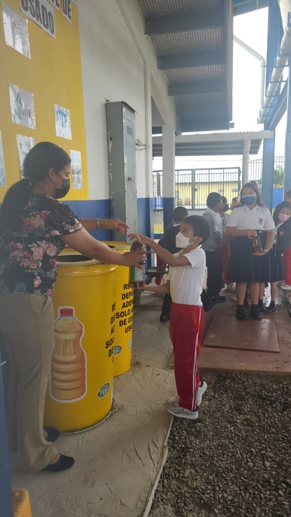 Exitosa jornada de reciclaje de Aceites de Cocina Usados