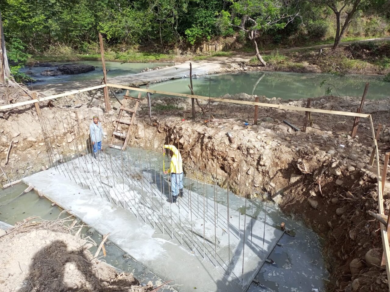 Construyen puente vehicular en Tulú, Coclé