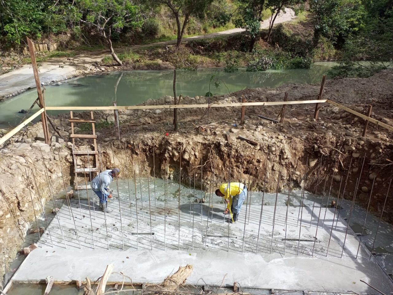  Construyen puente vehicular en Tulú, Coclé