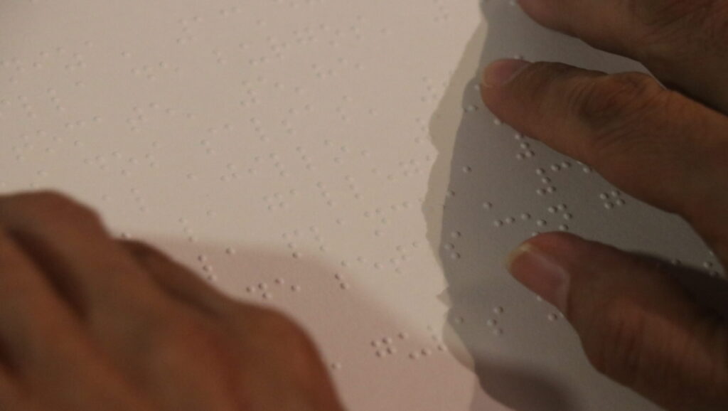 MiCultura promueve la inclusión con menú en sistema braille