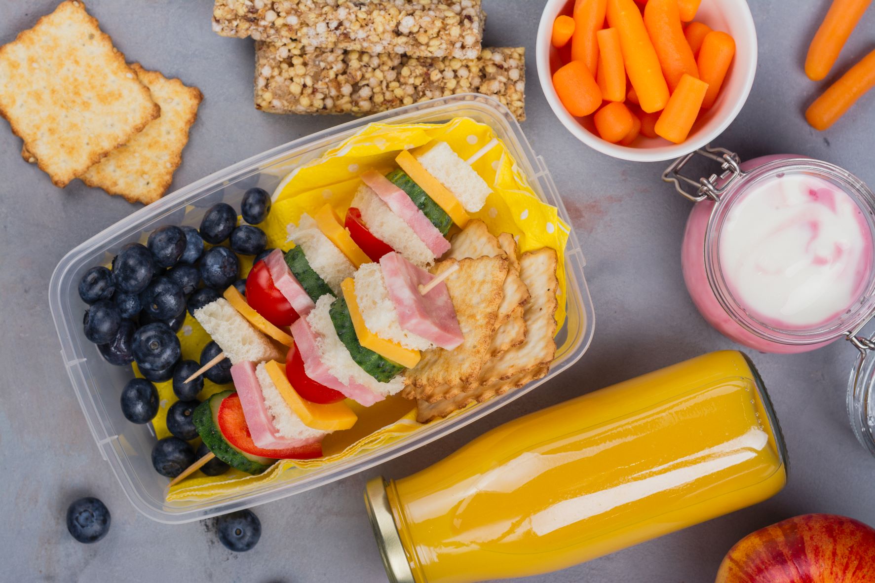 Merienda escolar divertida y balanceada