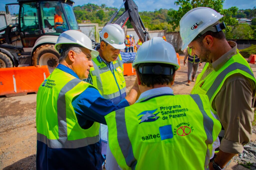 Saneamiento de Panamá inspecciona obras en Arraiján