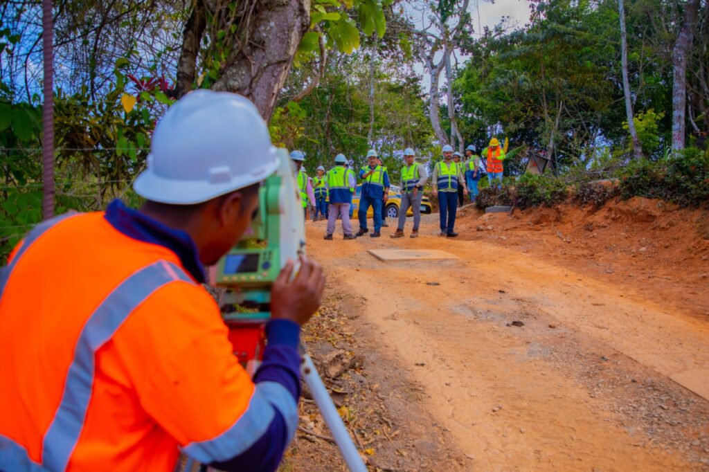 Saneamiento de Panamá inspecciona obras en Arraiján