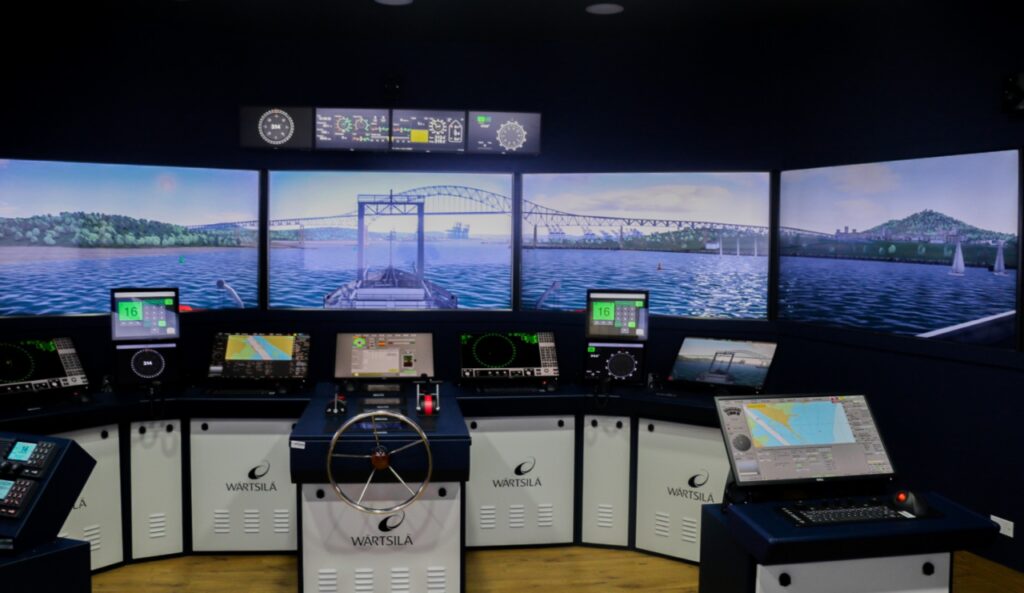 UMIP inaugura moderno Simulador de Navegación Marítima
