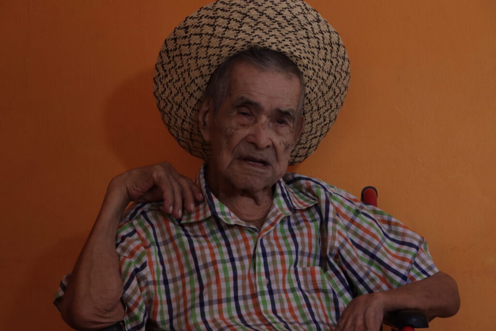 La persona más longeva de Los Santos tiene 110 años