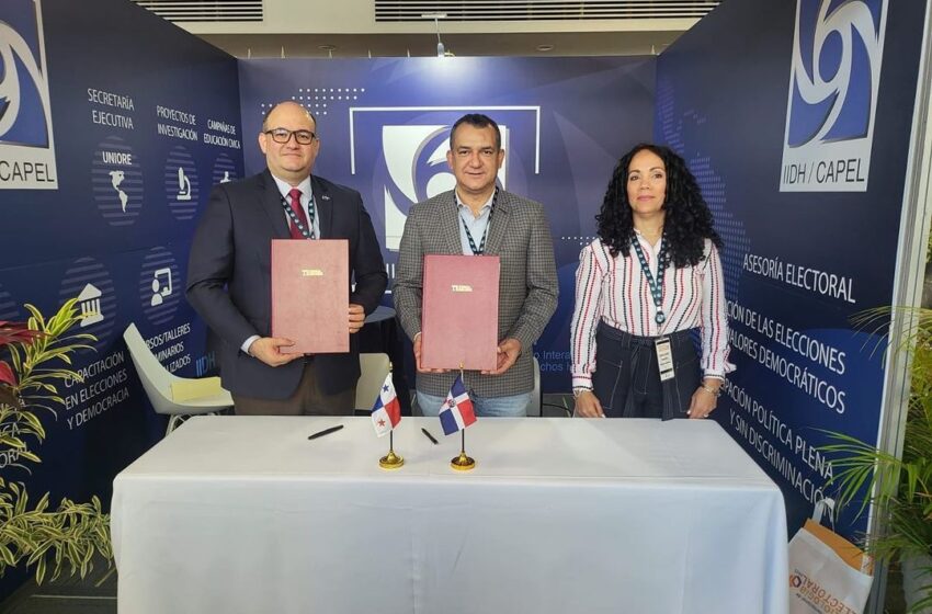  Magistrado Juncá Wendehake firma convenio en República Dominicana