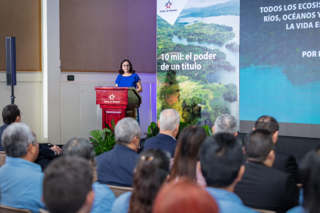 Canal de Panamá estrena el documental “10,000: el poder de un título”