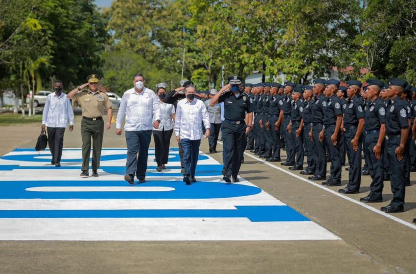  Se gradúan 502 nuevos agentes de la Policía Nacional