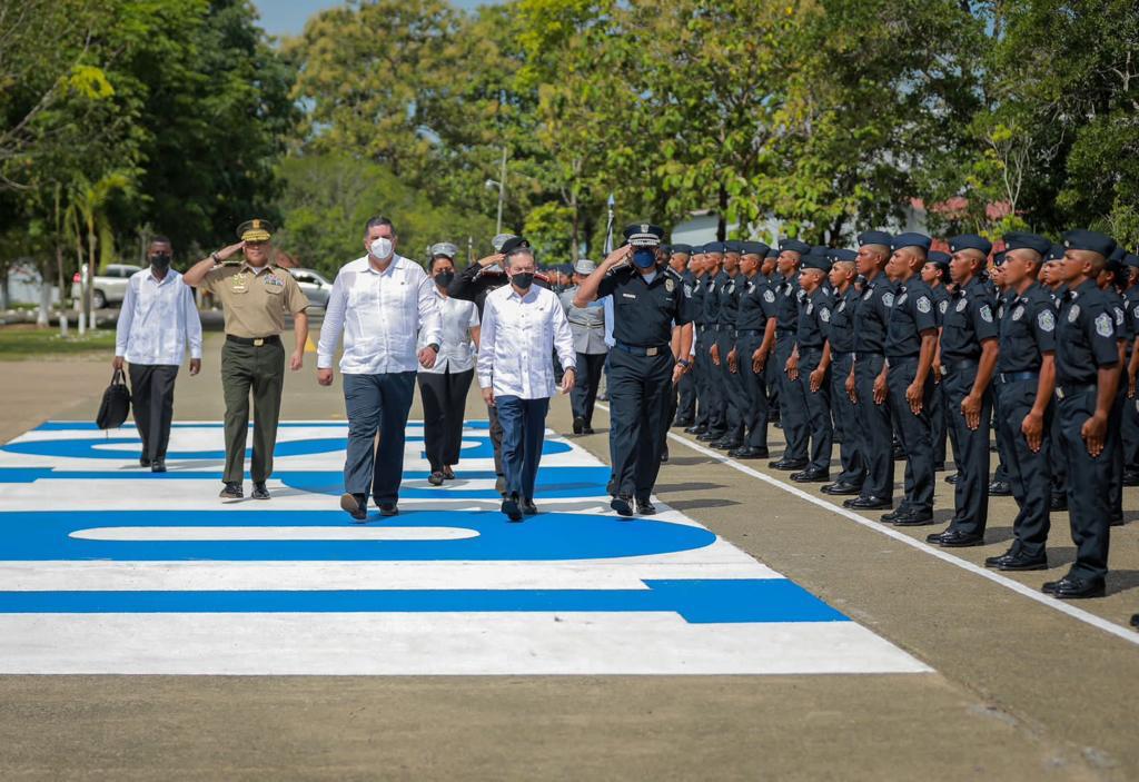 Se gradúan 502 nuevos agentes de la Policía Nacional