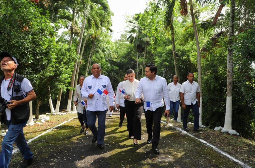  MiAMBIENTE recibe administración de área de Cerro Ancón