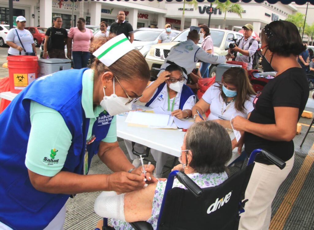 84 mil 480 dosis de vacunas bivalentes llegan al país