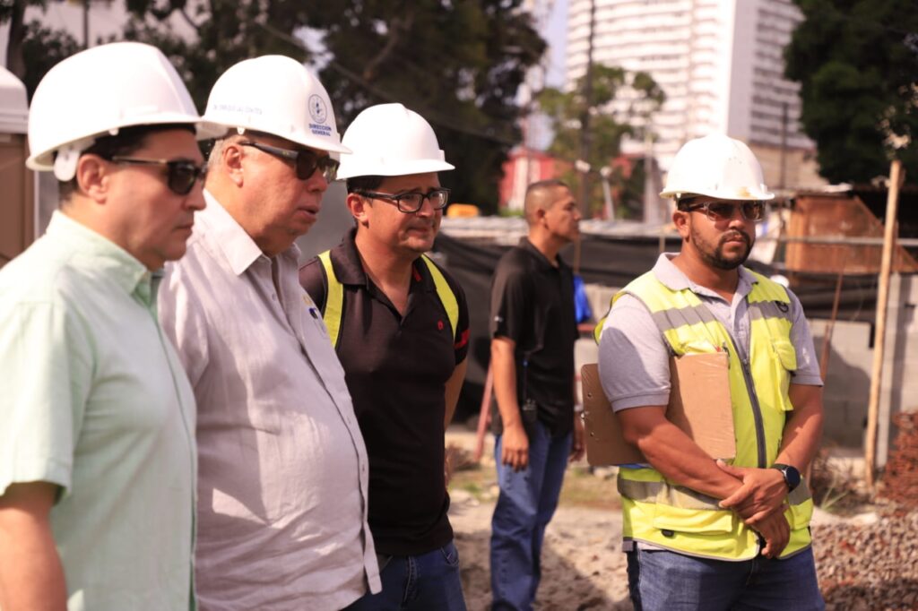 Avanza construcción del Instituto de Salud y la Policlínica de San Antonio