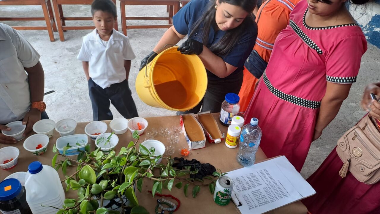 Elaboración de jabones artesanales en Tierras Altas, Chiriquí