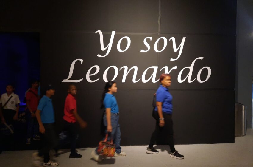  Arte de Leonardo da Vinci capta la atención de escolares