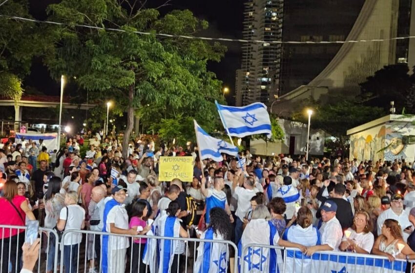  Masiva manifestación de solidaridad con Israel en Panamá