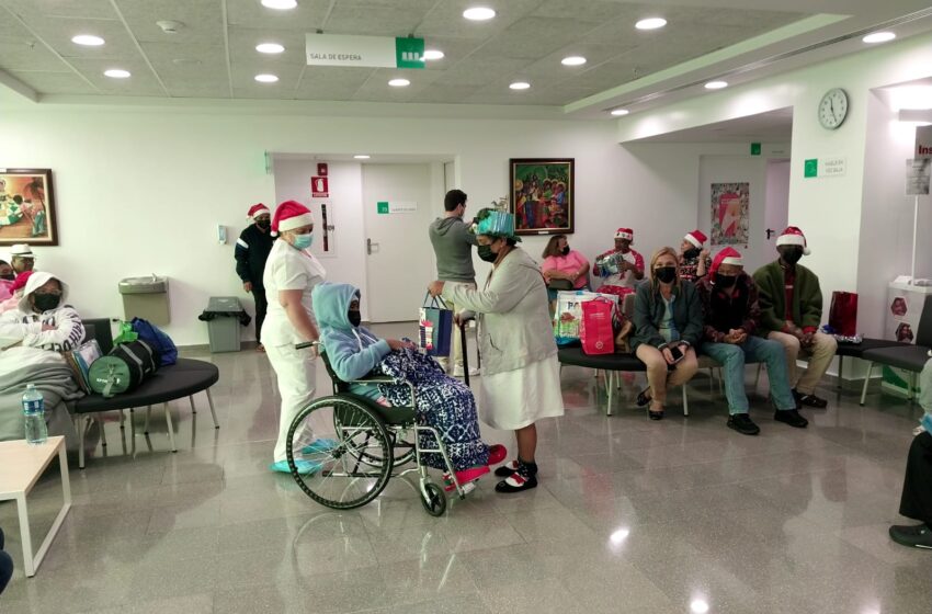  Pacientes de hemodiálisis festejan la Navidad