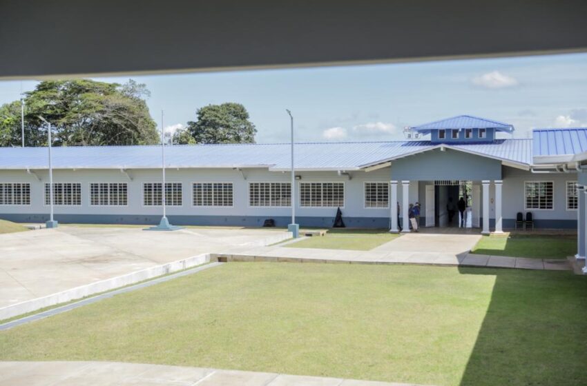  Presidente Cortizo Cohen entrega en La Chorrera centro educativo