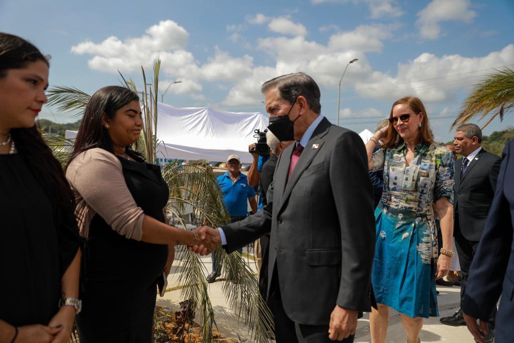 Presidente Cortizo Cohen entrega a los panameños la Ciudad de la Salud