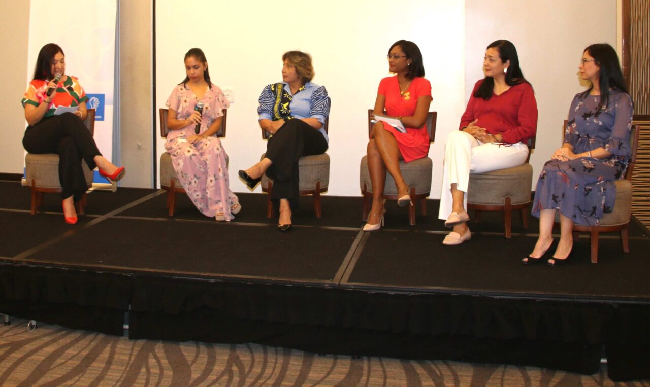 Evento reúne mujeres innovadoras y emprendedoras en el Día Internacional de la Mujer