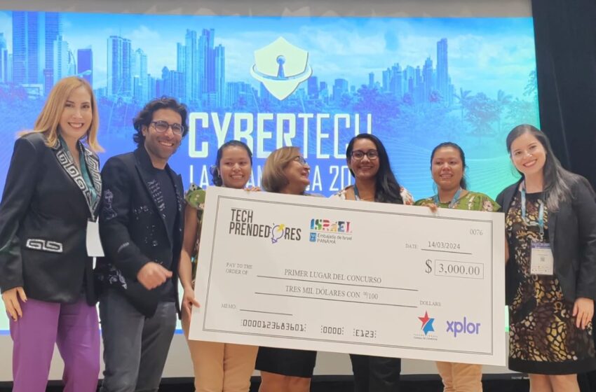  Emprendimiento Bee Houses gana concurso Techprendedores