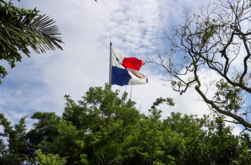  Empresas interesadas en la construcción del Asta de la Bandera en el Cerro Ancón