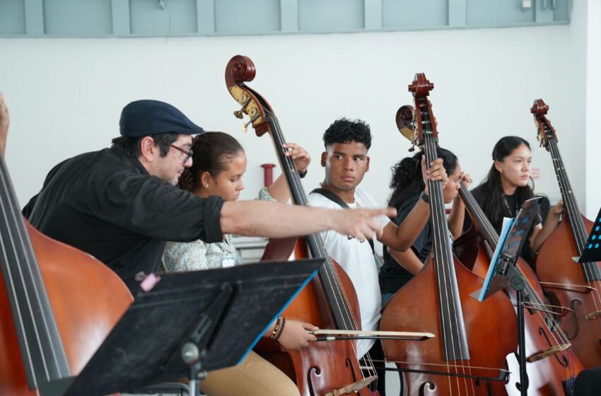  250 niños, jóvenes y adultos se capacitan en talleres musicales de orquestas y bandas