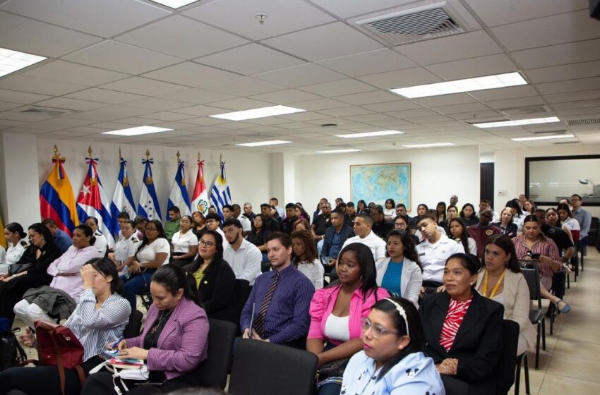  Expertos en cambio climático participan en Foro Marítimo y Logístico