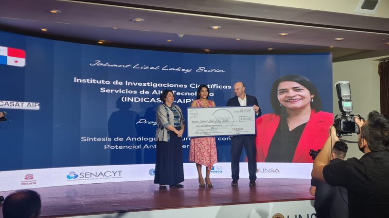 La Doctora Johant Lakey es reconocida con el Premio Regional L’Oréal – Unesco 2024