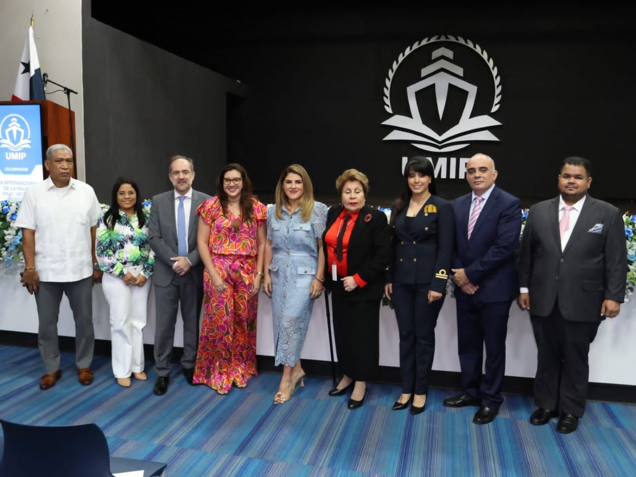 Reconocen a 75 mujeres en el sector marítimo