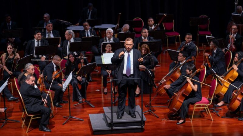 Panamá celebra 84 años de su Orquesta Sinfónica Nacional