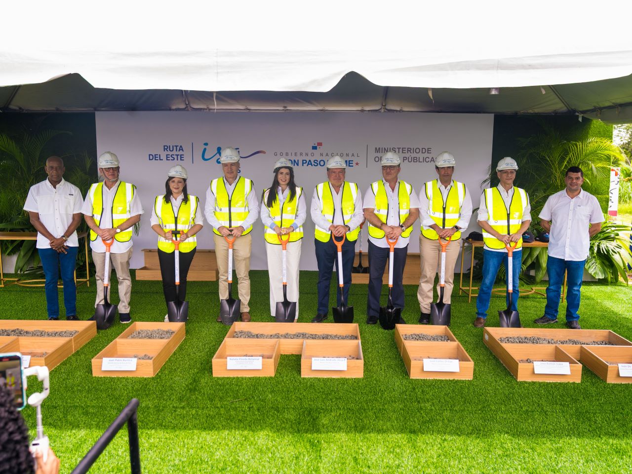 Gobierno pone en marcha rehabilitación de la Carretera Panamericana Este