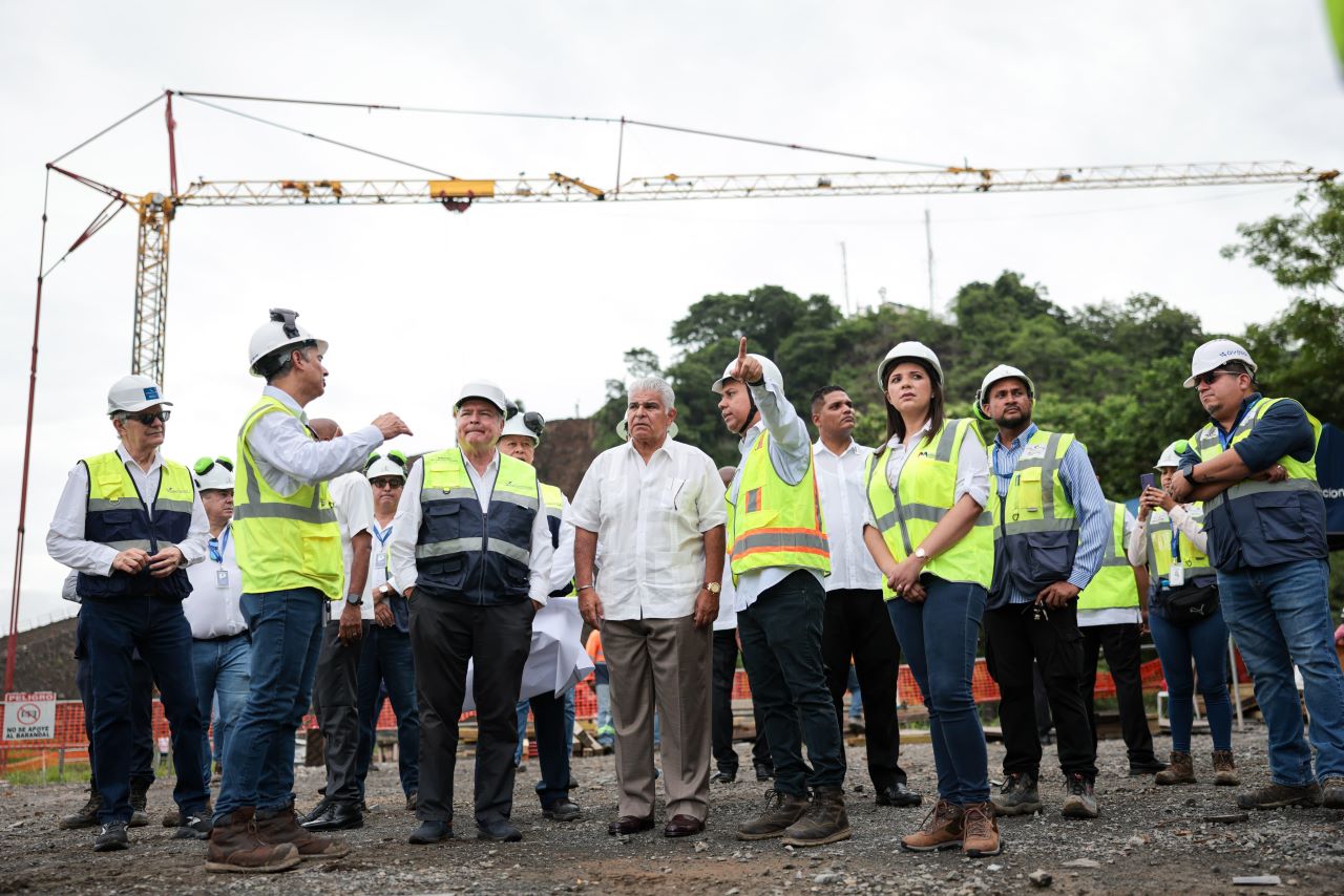 Mulino expone sobrecostos B/.1,800 millones en el proyecto del cuarto puente