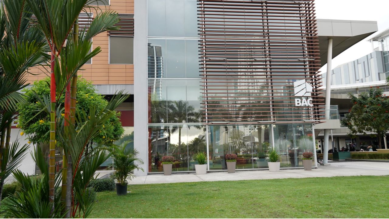 Fusión bancaria: BAC Panamá adquiere participación mayoritaria en Multibank