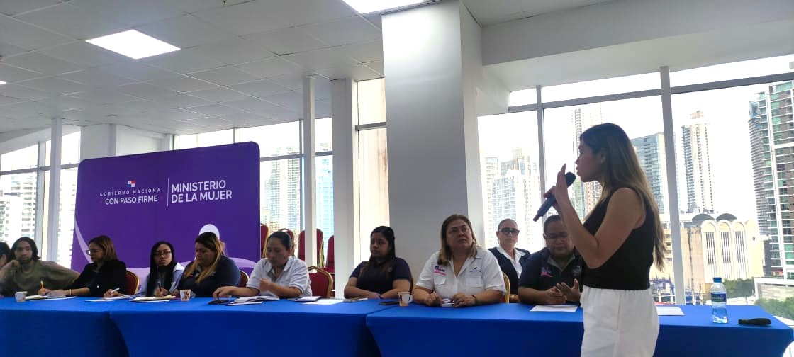 Nuevo taller en Panamá fortalece la prevención de violencia digital