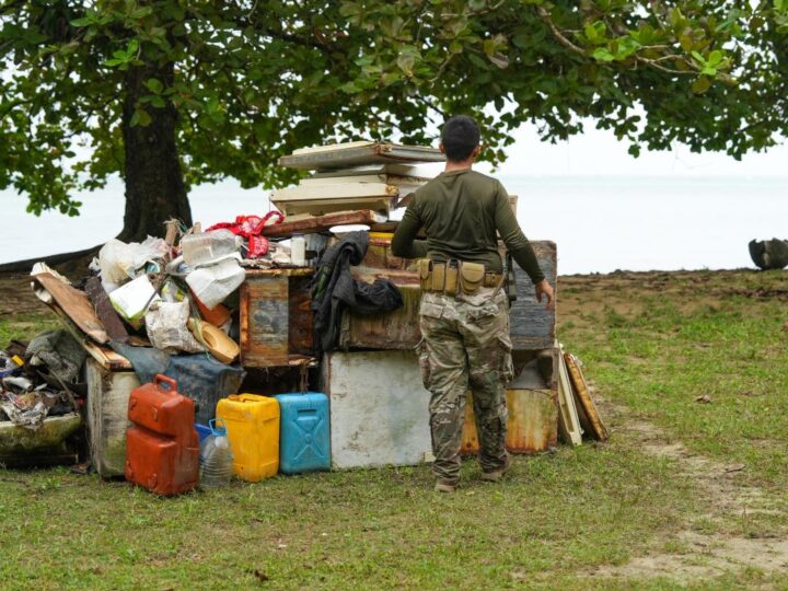 Operativo de limpieza en Isla Escudo de Veraguas