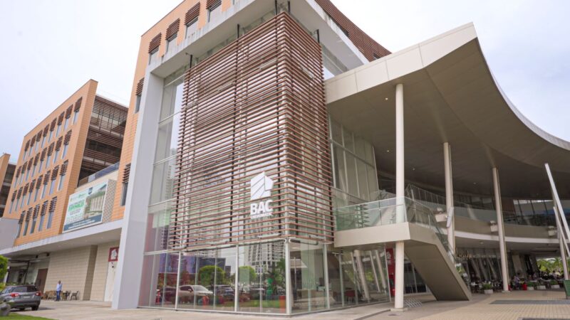 BAC formaliza su casa matriz en Panamá