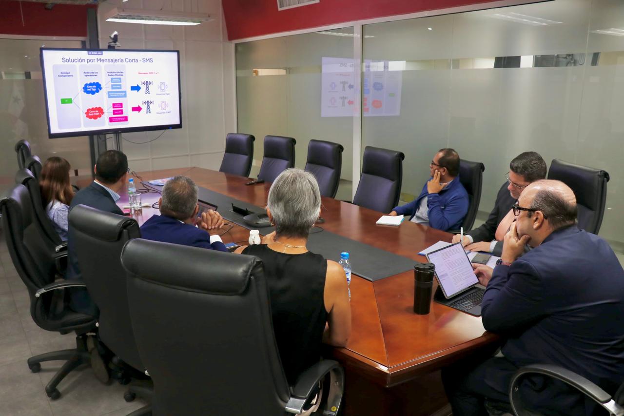 Defensoría y ASEP impulsan mejoras en la Alerta Amber