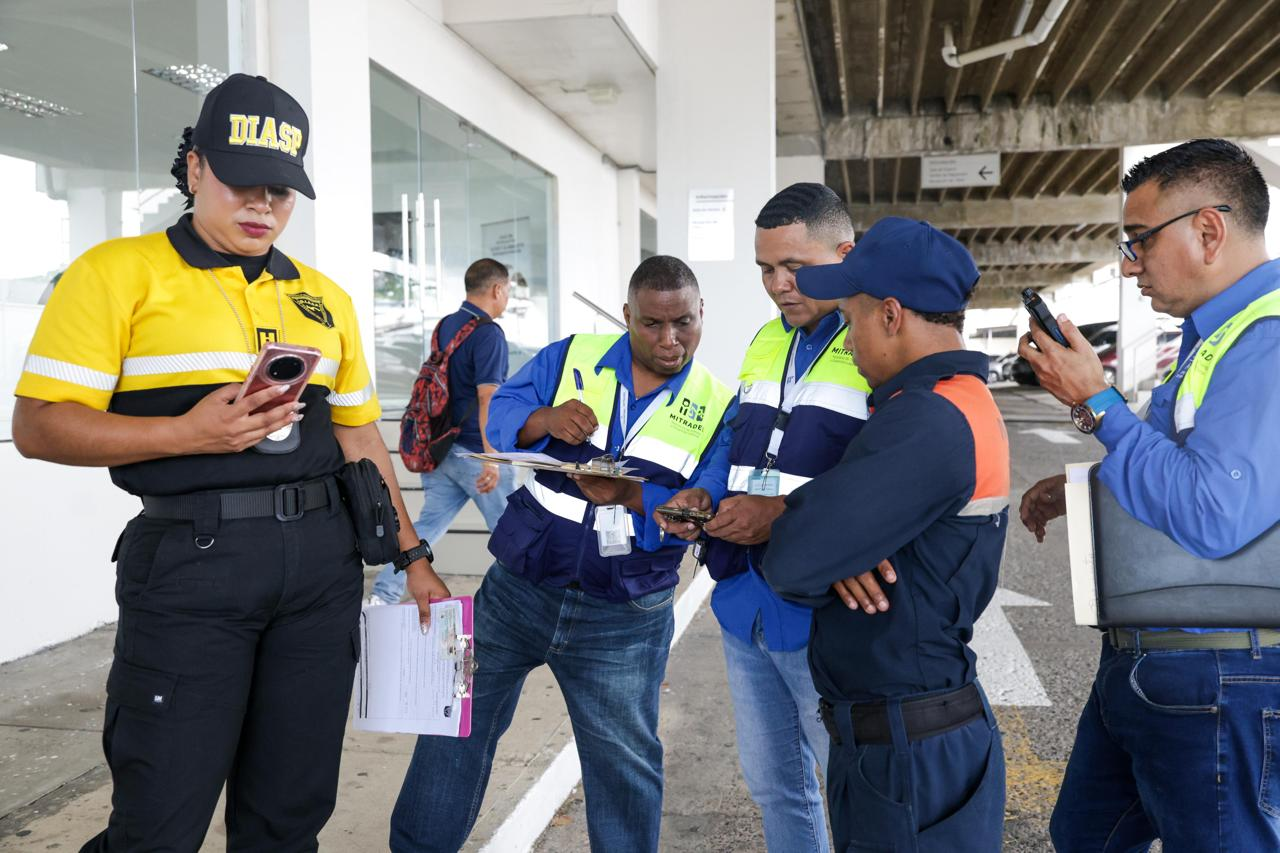 Mitradel fortalece derechos laborales con 218 inspecciones en una semana