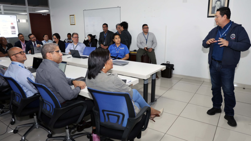 Plagel inicia su estrategia tecnológica para las elecciones de 2029