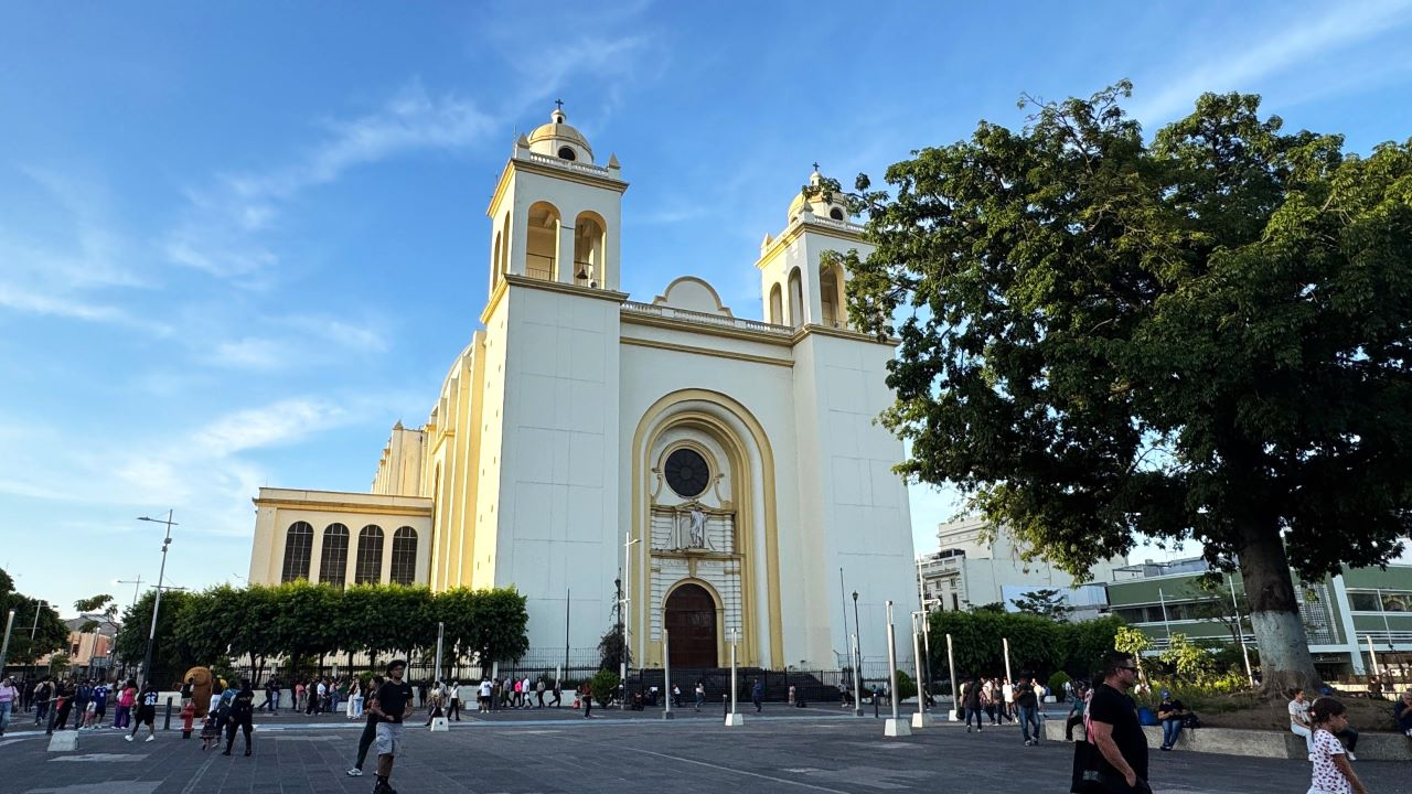Congreso Internacional de Turismo Religioso impulsa a El Salvador como destino de fe