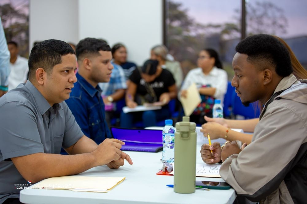 Nuevas oportunidades de empleo formal llegan a Panamá Oeste, Colón y Panamá
