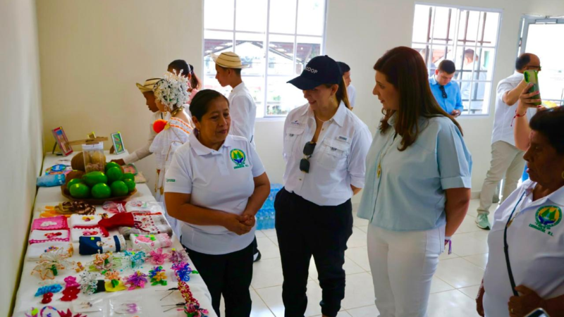 Artesanas de El Valle de Antón fortalecen sus emprendimientos con nueva cooperativa impulsada Mitradel e Ipacoop