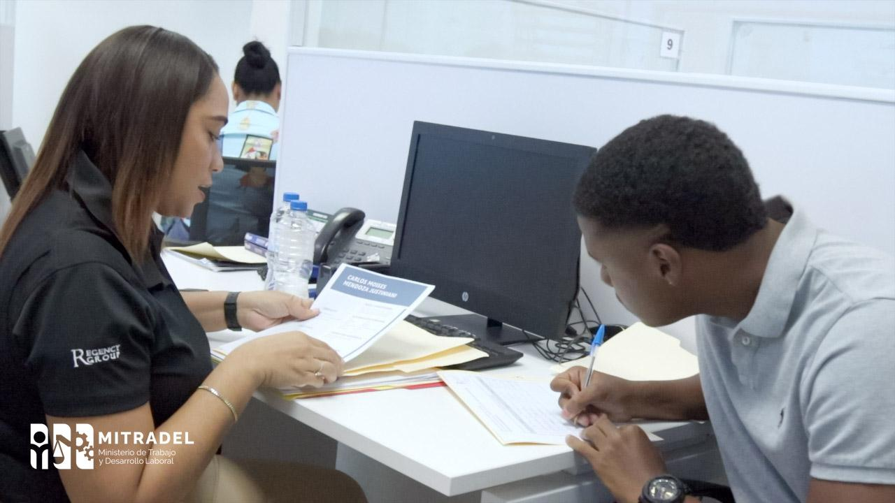 Reclutamiento focalizado impulsa oportunidades para jóvenes de Mi Primer Empleo en Colón