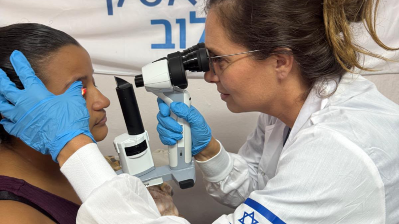 Misión médica israelí brinda atención médica en El Chorrillo