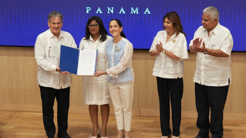 Mulino inaugura nuevo Centro de Visitantes del Parque Nacional San Lorenzo en Colón